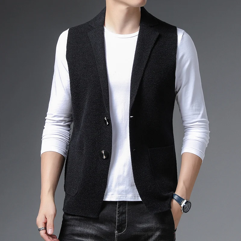 Men's vest wool knitted vest for young and middle-aged casual solid color lapel sleeveless cardigan sweater waistcoat 
Men's vest wool knitted vest for young and middle-aged casual solid color lapel sleeveless cardigan sweater waistcoat
