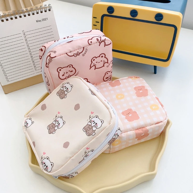 Women Tampon Storage Bag Mini Sanitary Pad Pouch Napkin Cosmetic Bags Organizer Ladies Makeup Bag Girls Coin Purse Waterproof
Women Tampon Storage Bag Mini Sanitary Pad Pouch Napkin Cosmetic Bags Organizer Ladies Makeup Bag Girls Coin Purse Waterproof