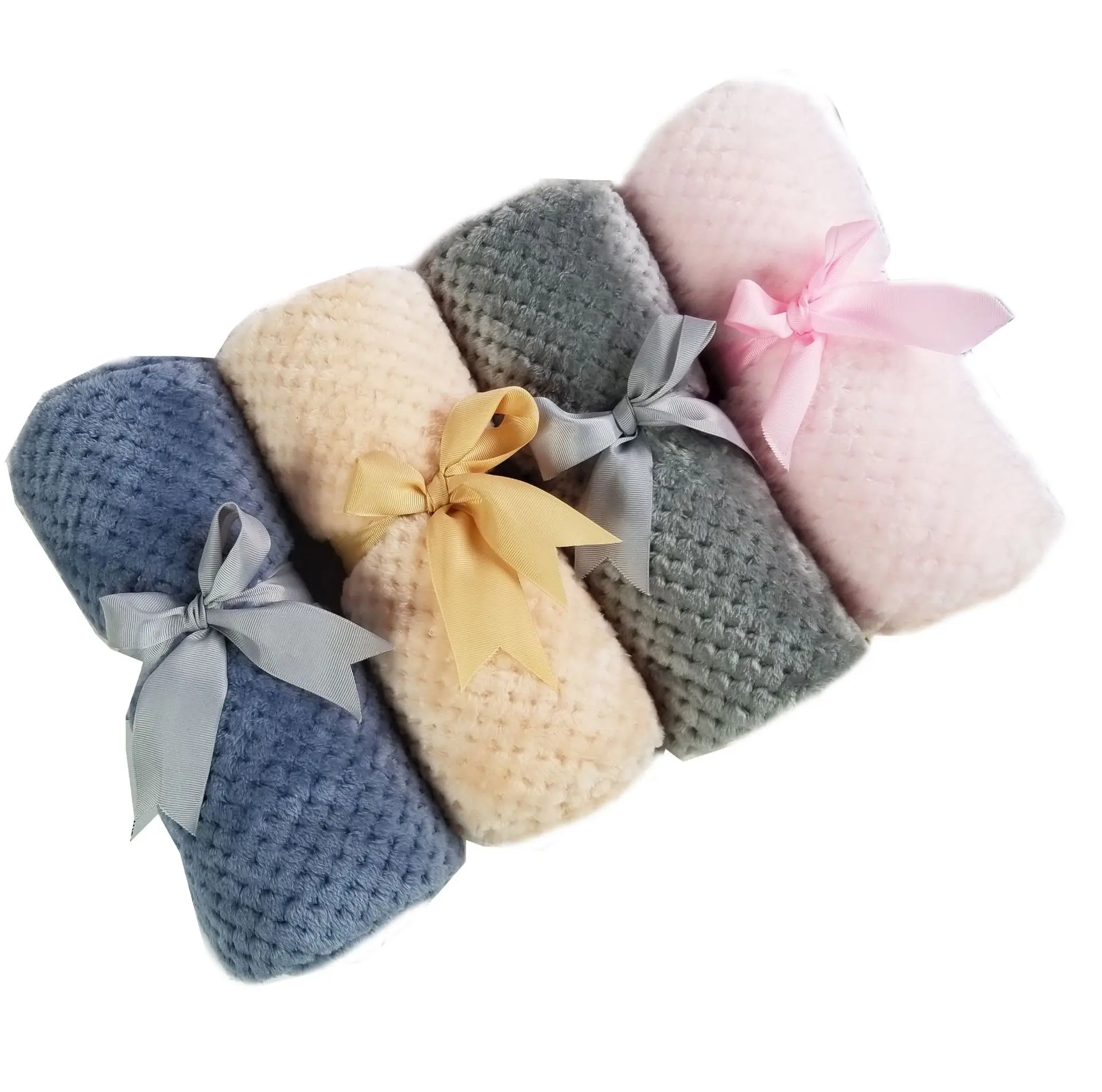 Flannel Thickened Pet Blanket Fleece Pad for Puppy Dog Cat Sofa Cushion Cover Blanket manta perro couverture chien hundedecke
Flannel Thickened Pet Blanket Fleece Pad for Puppy Dog Cat Sofa Cushion Cover Blanket manta perro couverture chien hundedecke