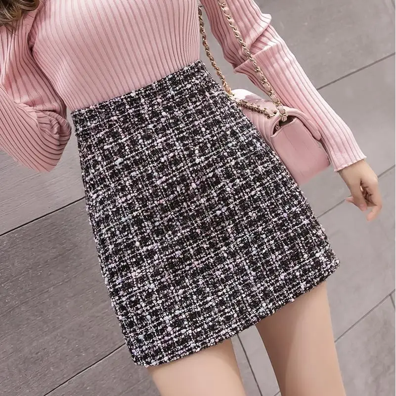 2022 New New Women Tweed Skirt Spring Autumn High Waist Slim A-line Double-breasted Mini Skirt Elegant Korean White Black Skirts
2022 New New Women Tweed Skirt Spring Autumn High Waist Slim A-line Double-breasted Mini Skirt Elegant Korean White Black Skirts