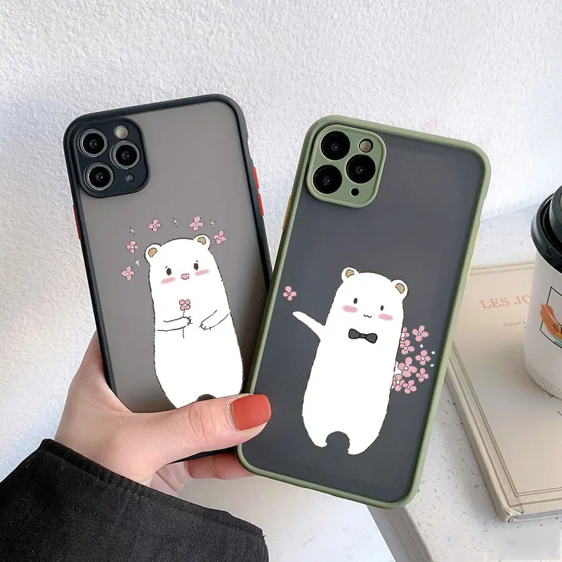 Cute Cartoon Couple White Bear With Flowers In Hand Phone Case For iPhone 11 12 13 14 Pro Max 7 8 14 Plus SE2 XR X XS Back Cover
Cute Cartoon Couple White Bear With Flowers In Hand Phone Case For iPhone 11 12 13 14 Pro Max 7 8 14 Plus SE2 XR X XS Back Cover