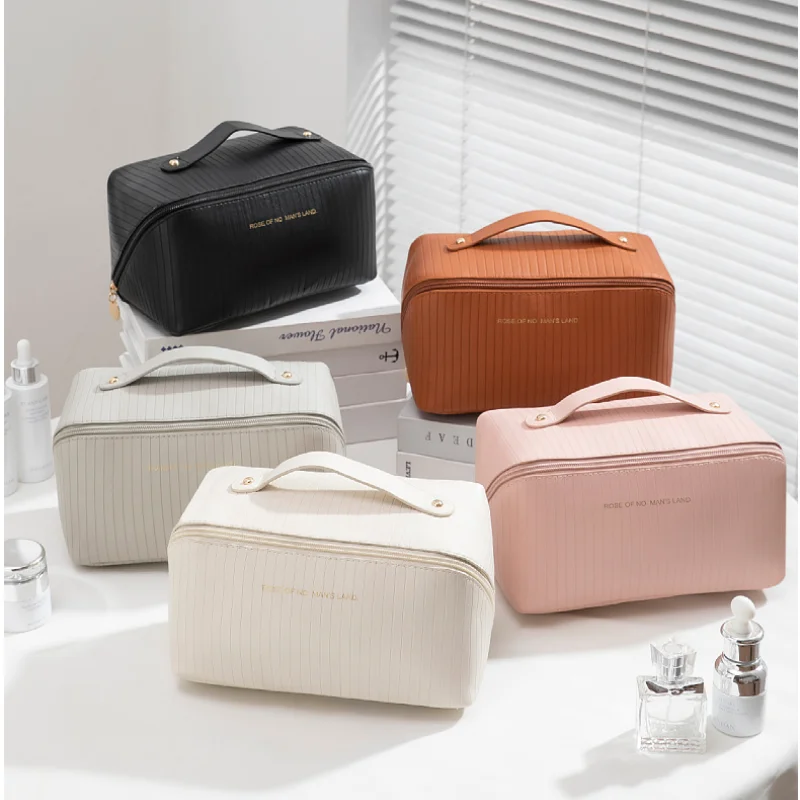 PU Women Portable Cosmetic Bag Large-capacity Luxury Brand Makeup Bag Ins Vertical Pattern Washbag Waterproof Female Beauty Case
PU Women Portable Cosmetic Bag Large-capacity Luxury Brand Makeup Bag Ins Vertical Pattern Washbag Waterproof Female Beauty Case