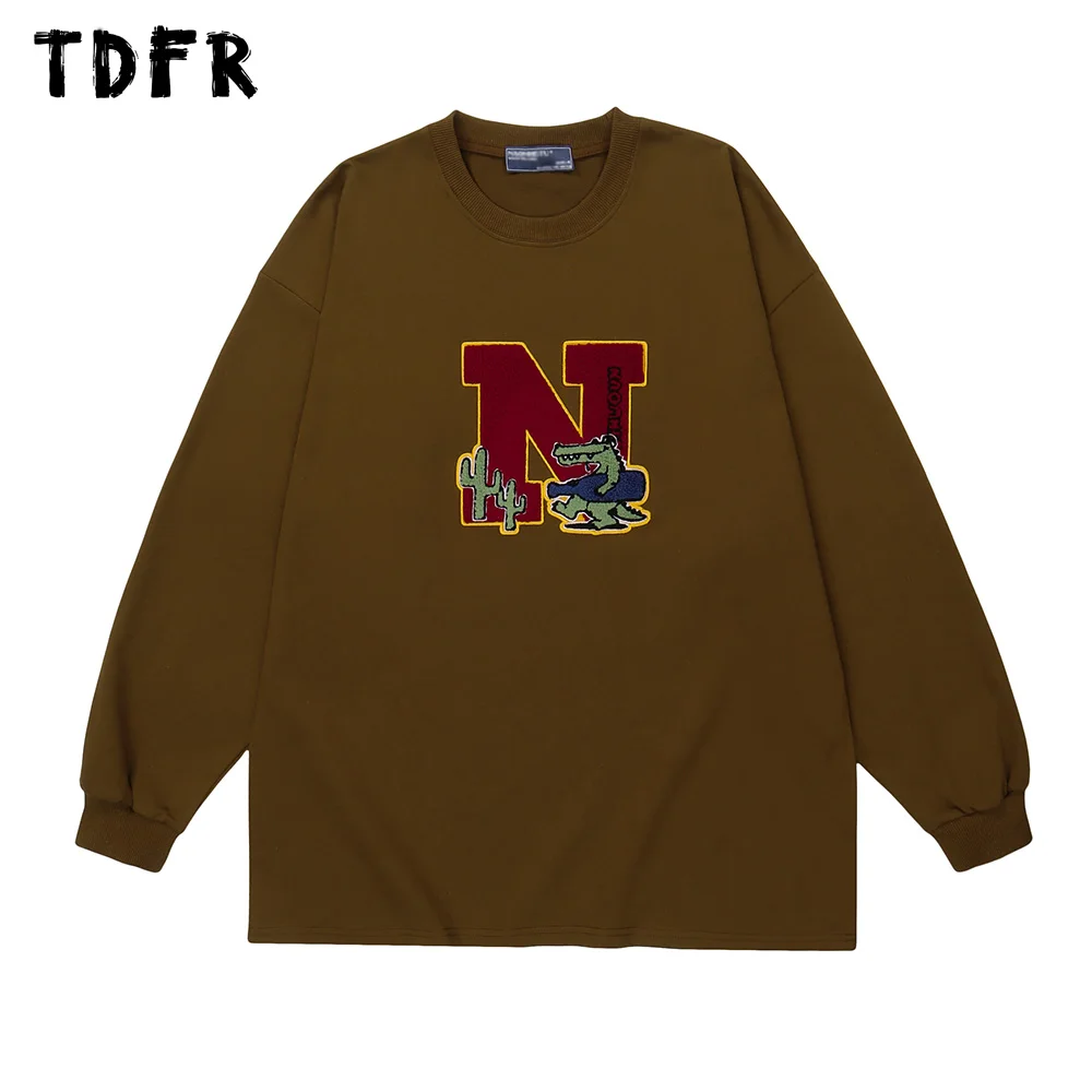 Letter Embroidery Long Sleeve T-shirt Mens Autumn Casual Simple Crew Neck Loose Cotton Tee Men 
Letter Embroidery Long Sleeve T-shirt Mens Autumn Casual Simple Crew Neck Loose Cotton Tee Men