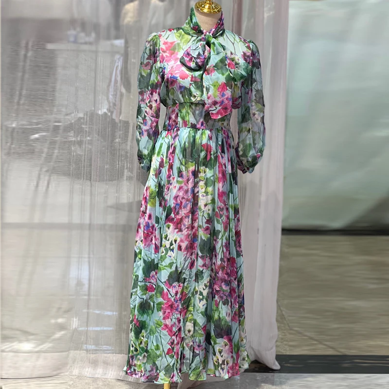 Red RoosaRosee Summer 2022 Runway Women Bow Collar Half Sleeve Green Purple Floral Print Holiday Maxi Dress Vestidos Female Robe
Red RoosaRosee Summer 2022 Runway Women Bow Collar Half Sleeve Green Purple Floral Print Holiday Maxi Dress Vestidos Female Robe