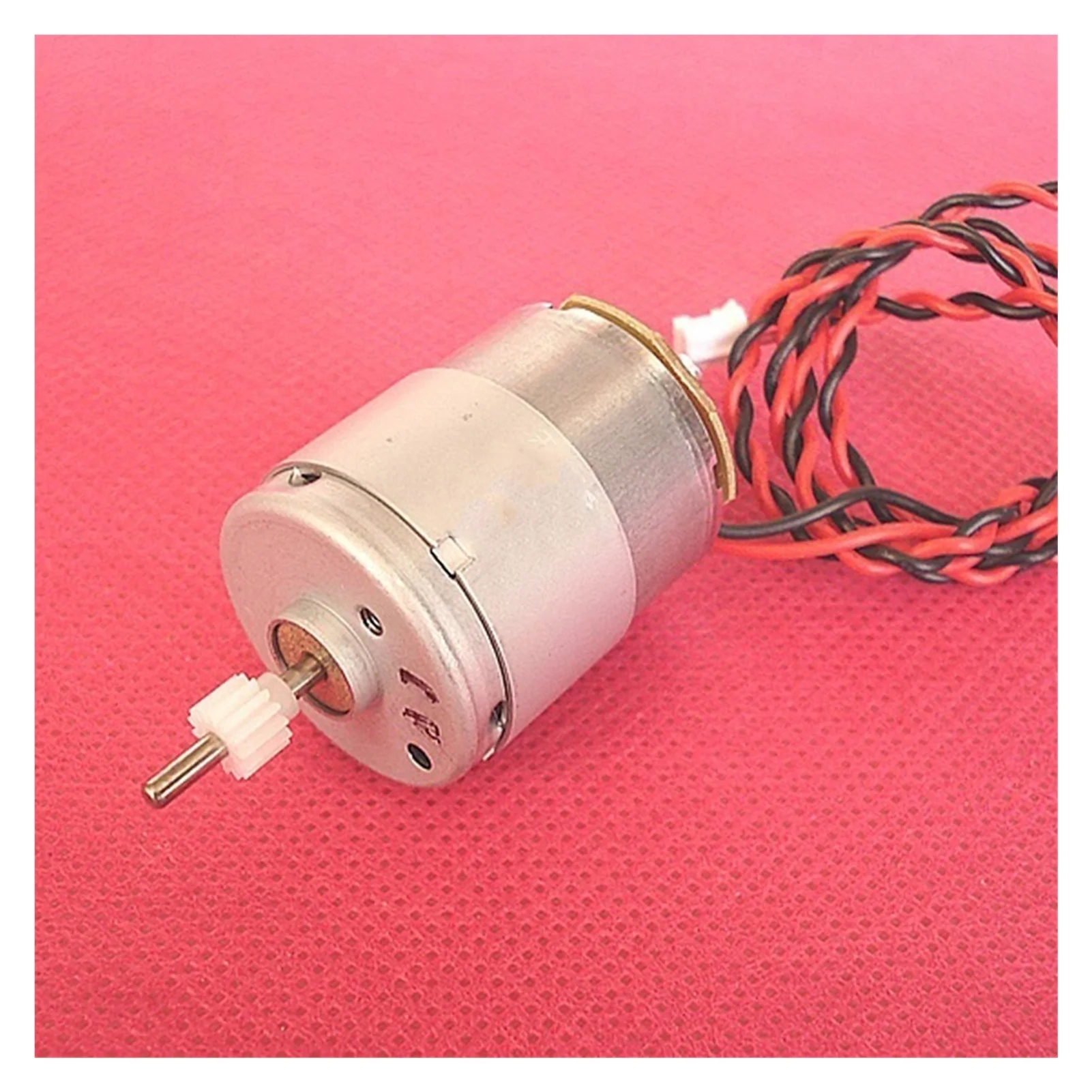 Smart Robot Motor Vacuum Cleaner Motor Diy Toy Handmade Motor Sweeping Robot Motor Low Speed 3-48V 365 DC Motor 
Smart Robot Motor Vacuum Cleaner Motor Diy Toy Handmade Motor Sweeping Robot Motor Low Speed 3-48V 365 DC Motor