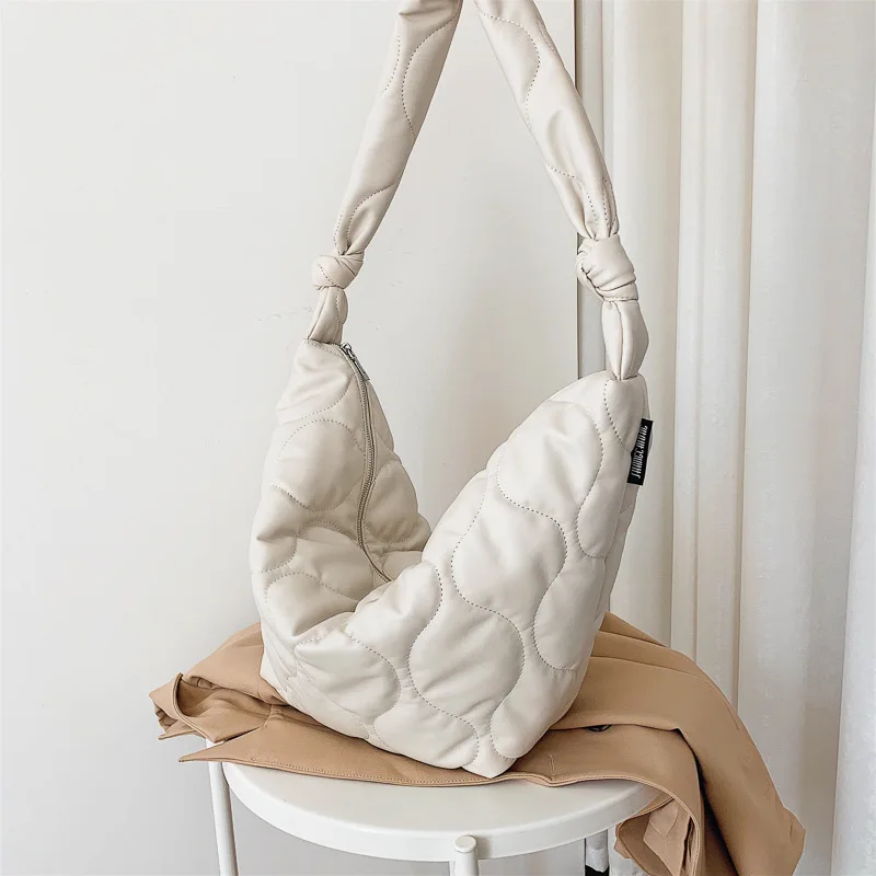 Fashion Quilted Crossbody Bags for Women 2022 Casual Pu Leather Solid Color Women Shoulder Messenger Bag Female Travel Purse Sac
Fashion Quilted Crossbody Bags for Women 2022 Casual Pu Leather Solid Color Women Shoulder Messenger Bag Female Travel Purse Sac
