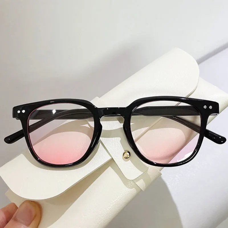 Новинка 2022, женские очки в форме румян, модные солнцезащитные очки в круглой оправе с градиентом, модные популярные зеркальные очки в Корейс...
Новинка 2022, женские очки в форме румян, модные солнцезащитные очки в круглой оправе с градиентом, модные популярные зеркальные очки в Корейс...