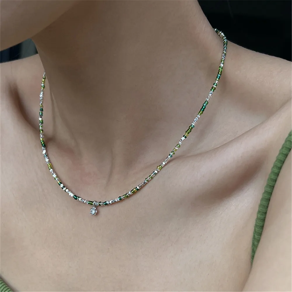 Green Gradient Glass Tiny Sterling S925 Silver Beaded Slender Necklace Niche Design Clavicle Chain Romantic Luxury Women Jewelry
Green Gradient Glass Tiny Sterling S925 Silver Beaded Slender Necklace Niche Design Clavicle Chain Romantic Luxury Women Jewelry