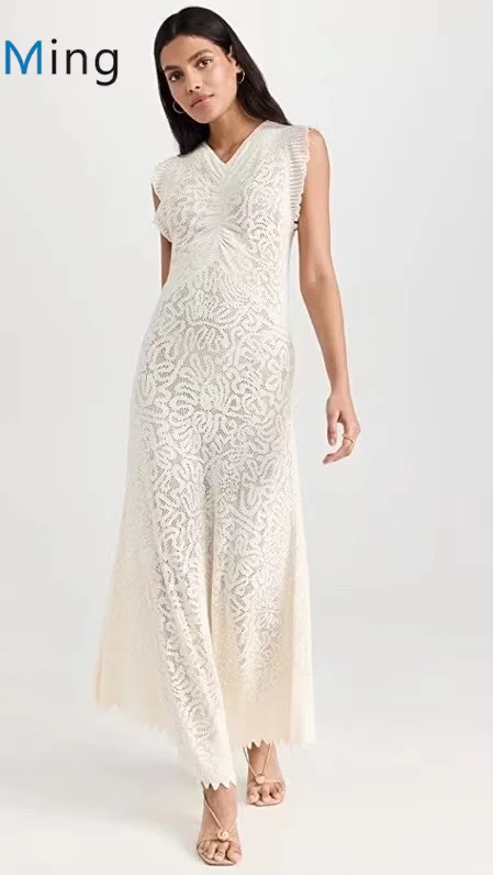 2023 Resort Style V Neck Sleeveless Hollow Out Crochet Knitting Women Slim Long Dress
2023 Resort Style V Neck Sleeveless Hollow Out Crochet Knitting Women Slim Long Dress