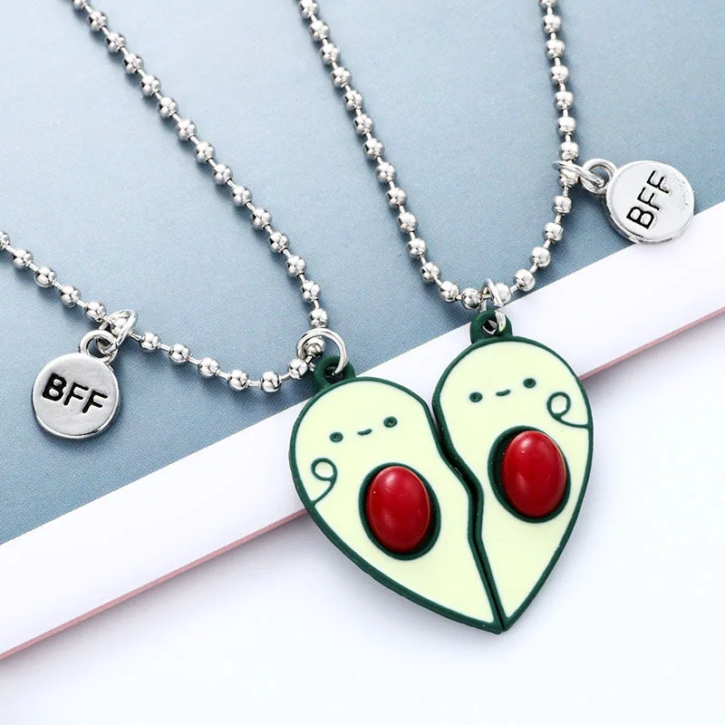 2PCS/Set Cartoon avocado Heart Shape Pendant Chain Best Friends Necklace BFF Friendship Jewelry Gift Necklaces for Women Girls
2PCS/Set Cartoon avocado Heart Shape Pendant Chain Best Friends Necklace BFF Friendship Jewelry Gift Necklaces for Women Girls