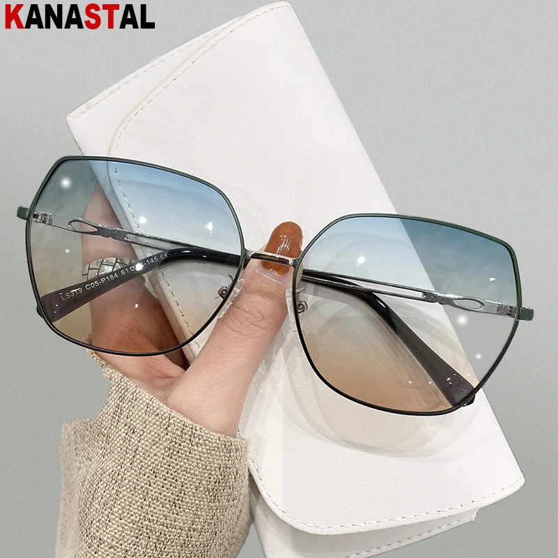 Women's Polarized Sunglasses Metal Anti Glare Fashion Sun Glasses Polygon Eyeglasses Frame Travel Beach Sport Men Shade Eyewear
Women's Polarized Sunglasses Metal Anti Glare Fashion Sun Glasses Polygon Eyeglasses Frame Travel Beach Sport Men Shade Eyewear
