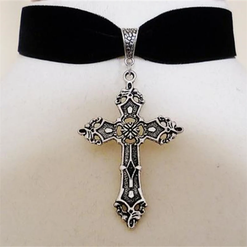 Fashion Gothic Cross Necklace Black Velvet Medieval Choker Steampunk Charm Jewelry for Women Gifts
Fashion Gothic Cross Necklace Black Velvet Medieval Choker Steampunk Charm Jewelry for Women Gifts