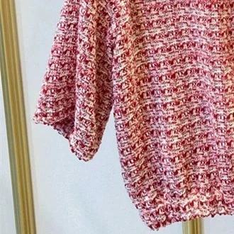 Spring 2022 New Women Lapel Short Sleeve Pullover + Knitted High Waist Pleated Mini Skirt
Spring 2022 New Women Lapel Short Sleeve Pullover + Knitted High Waist Pleated Mini Skirt