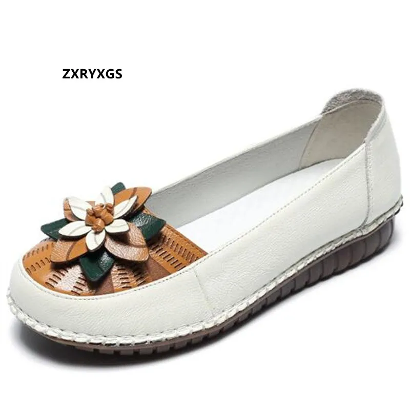 2022 New Classic Flowers Spell Colors Genuine Leather Shoes Trendy Flats Comfortable Soft Sole Women Fashion Shoes Casual Shoes
2022 New Classic Flowers Spell Colors Genuine Leather Shoes Trendy Flats Comfortable Soft Sole Women Fashion Shoes Casual Shoes