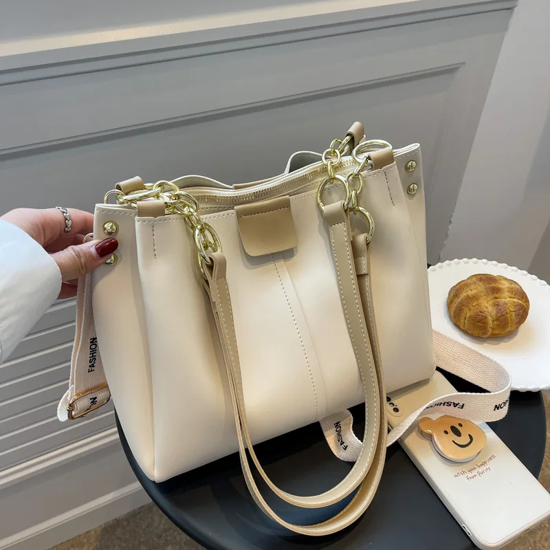 Casual Women Pu Leather Handbags High Quality Ladies Small Tote Messenger Bags for Women Designer Female Shoulder Crossbody Bag
Casual Women Pu Leather Handbags High Quality Ladies Small Tote Messenger Bags for Women Designer Female Shoulder Crossbody Bag