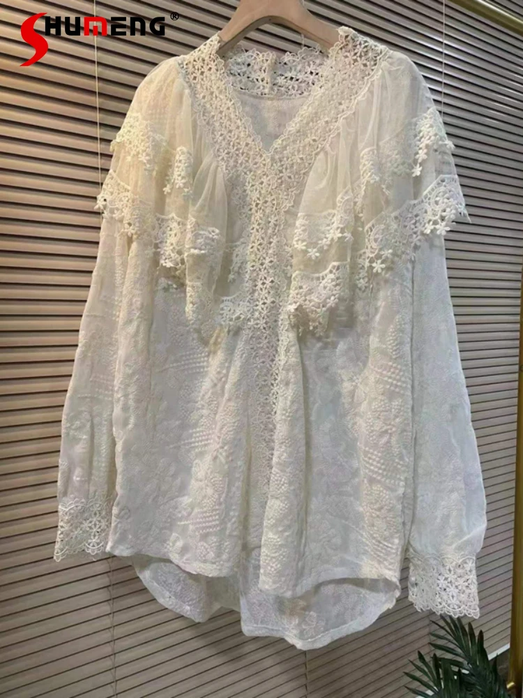 Korean Style Female Oversized White Lace Bottoming Shirt 2022 Fall New Fashion Lace V-neck Embroidered Big Blouses for Women
Korean Style Female Oversized White Lace Bottoming Shirt 2022 Fall New Fashion Lace V-neck Embroidered Big Blouses for Women