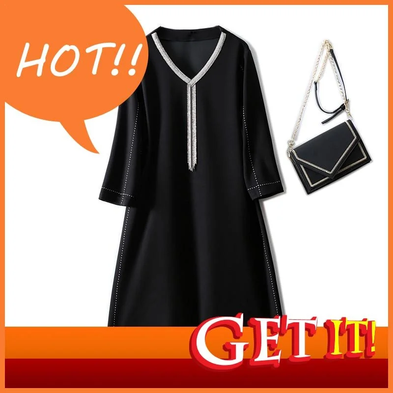 European Autumn And Winter SAMGPILEE Women Dress Fringed Metal Decoration Exquisite Top Line Design Stretch Black Dresses 4XL
European Autumn And Winter SAMGPILEE Women Dress Fringed Metal Decoration Exquisite Top Line Design Stretch Black Dresses 4XL