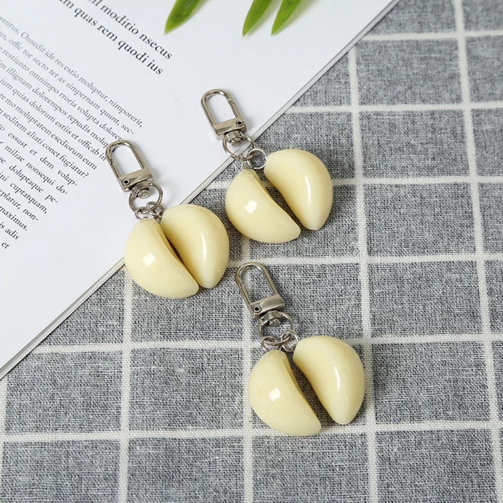 Unique Garlic Pendant Keychain Student Couple Personality Bag Pendant Car Keychains Jewelry
Unique Garlic Pendant Keychain Student Couple Personality Bag Pendant Car Keychains Jewelry