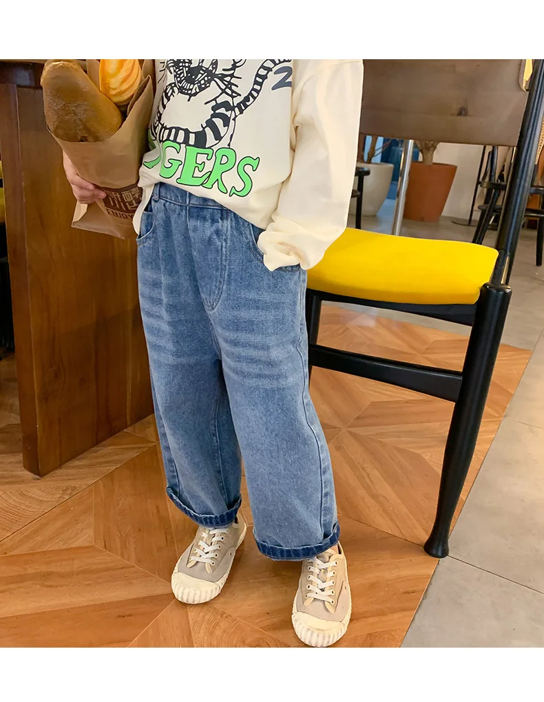 Осенние штаны для девочек, осенние модные детские джинсы светильник осенняя одежда, однотонные прямые штаны на пуговицах с эластичным пояс...
Осенние штаны для девочек, осенние модные детские джинсы светильник осенняя одежда, однотонные прямые штаны на пуговицах с эластичным пояс...