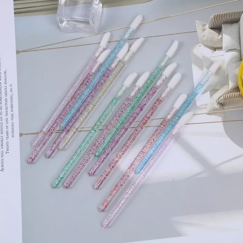 2023NEW Disposable Lip Brush Transparent Lipstick Gloss Brush Lipbrush Wands Applicator Cosmetic Make Up Tools High Quality
2023NEW Disposable Lip Brush Transparent Lipstick Gloss Brush Lipbrush Wands Applicator Cosmetic Make Up Tools High Quality