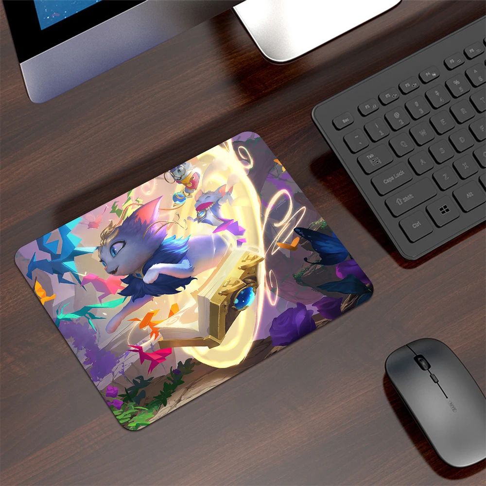 Top Quality League of Legends Gamer Speed Mice Retail Small Rubber Mousepad Top Selling Wholesale Gaming Pad mouse Yuumi
Top Quality League of Legends Gamer Speed Mice Retail Small Rubber Mousepad Top Selling Wholesale Gaming Pad mouse Yuumi