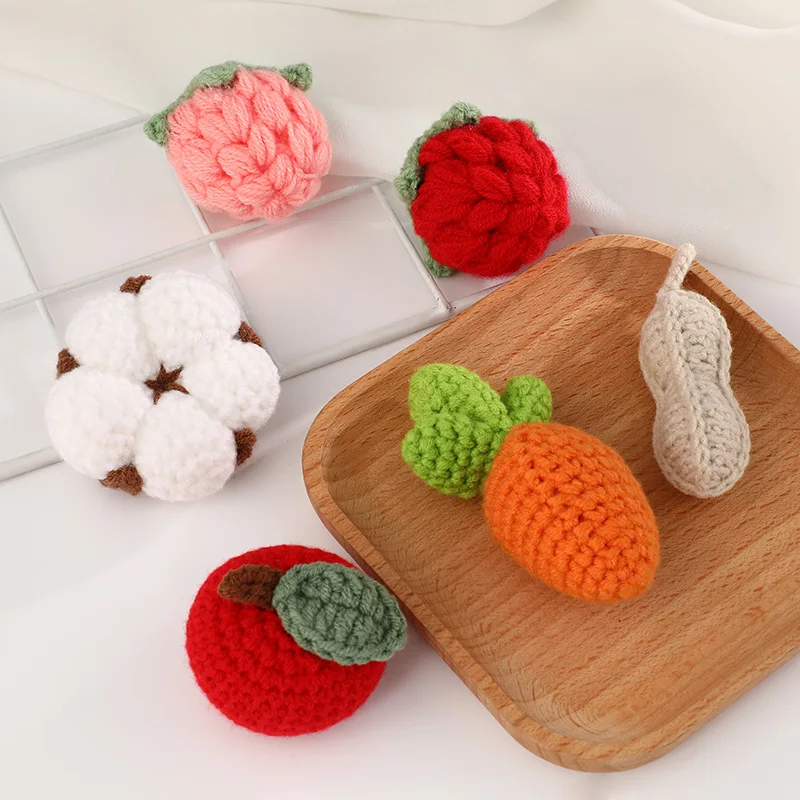 Handmade Crochet Wool Fruits Hang Ornament Accessories for Hair Clips Cute Strawberry Carrots Decorations Knitting Supplies
Handmade Crochet Wool Fruits Hang Ornament Accessories for Hair Clips Cute Strawberry Carrots Decorations Knitting Supplies