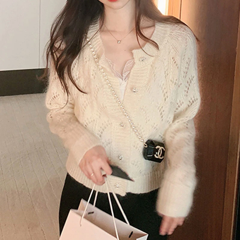 Limiguyue Ажурные вязаные кардиганы с круглым вырезом, женские осенние свободные топы, мягкий Повседневный свитер, пальто с длинным рукавом, три...
Limiguyue Ажурные вязаные кардиганы с круглым вырезом, женские осенние свободные топы, мягкий Повседневный свитер, пальто с длинным рукавом, три...