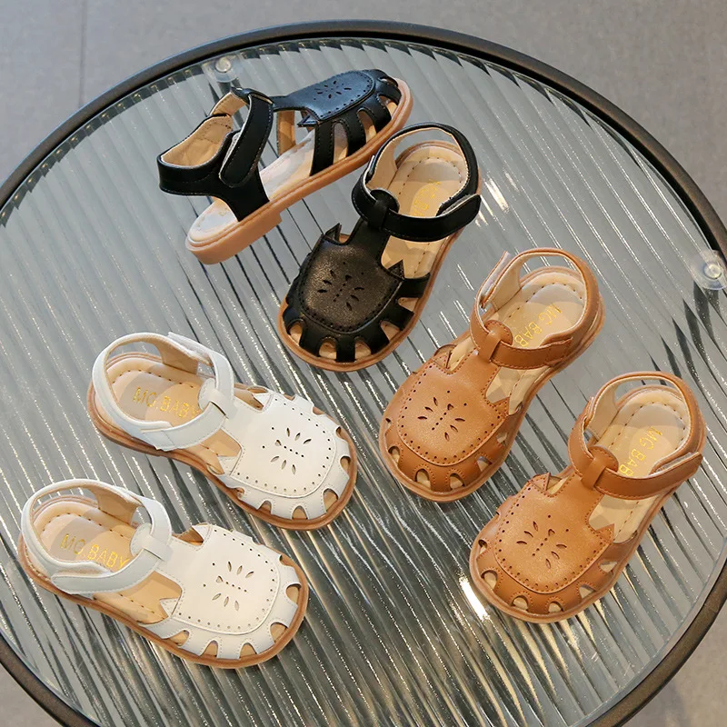 Girls Kids Sandals Summer 2023 New Korean Style Students Boys Cut-out Simple Children's Toes Wrapped Soft Bottom Beach Shoes
Girls Kids Sandals Summer 2023 New Korean Style Students Boys Cut-out Simple Children's Toes Wrapped Soft Bottom Beach Shoes