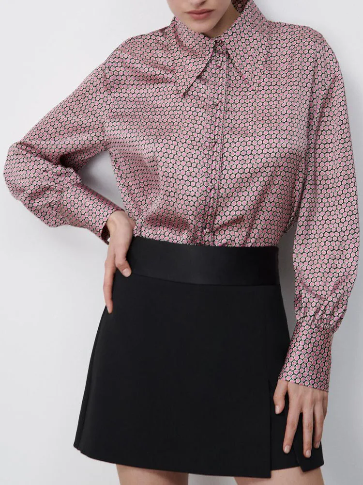 counter quality spring new high-end women's clothing texture wild polo collar loose casual floral printed satin shirt top
counter quality spring new high-end women's clothing texture wild polo collar loose casual floral printed satin shirt top