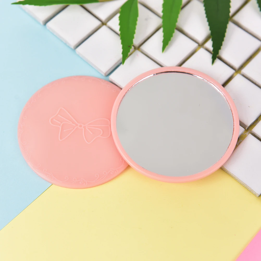 GU397 Pink Cute 1pcs Mini Pocket Makeup Mirror Cosmetic Compact Metal Mirrors Color Random Dia 7cm
GU397 Pink Cute 1pcs Mini Pocket Makeup Mirror Cosmetic Compact Metal Mirrors Color Random Dia 7cm