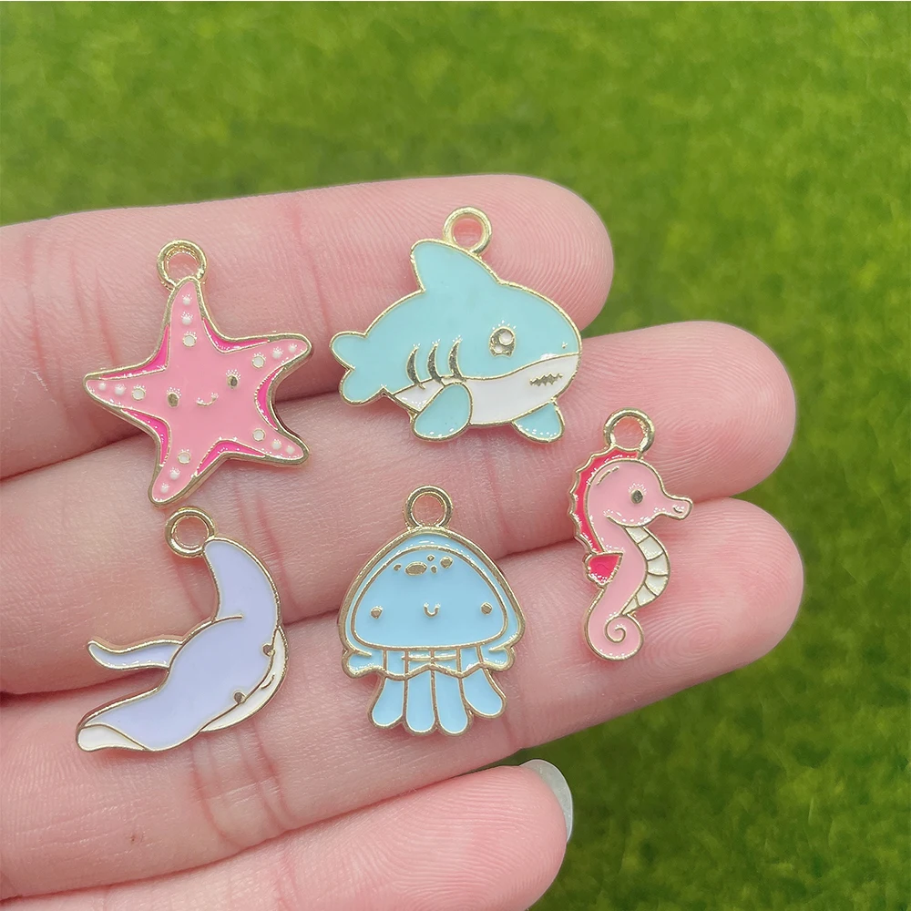 Ocean Cartoon Style Ladies Necklace Jewelry Color Alloy Cute Shark Seahorse Devil Fish Octopus Charm Pendant DIY Making Bracelet
Ocean Cartoon Style Ladies Necklace Jewelry Color Alloy Cute Shark Seahorse Devil Fish Octopus Charm Pendant DIY Making Bracelet