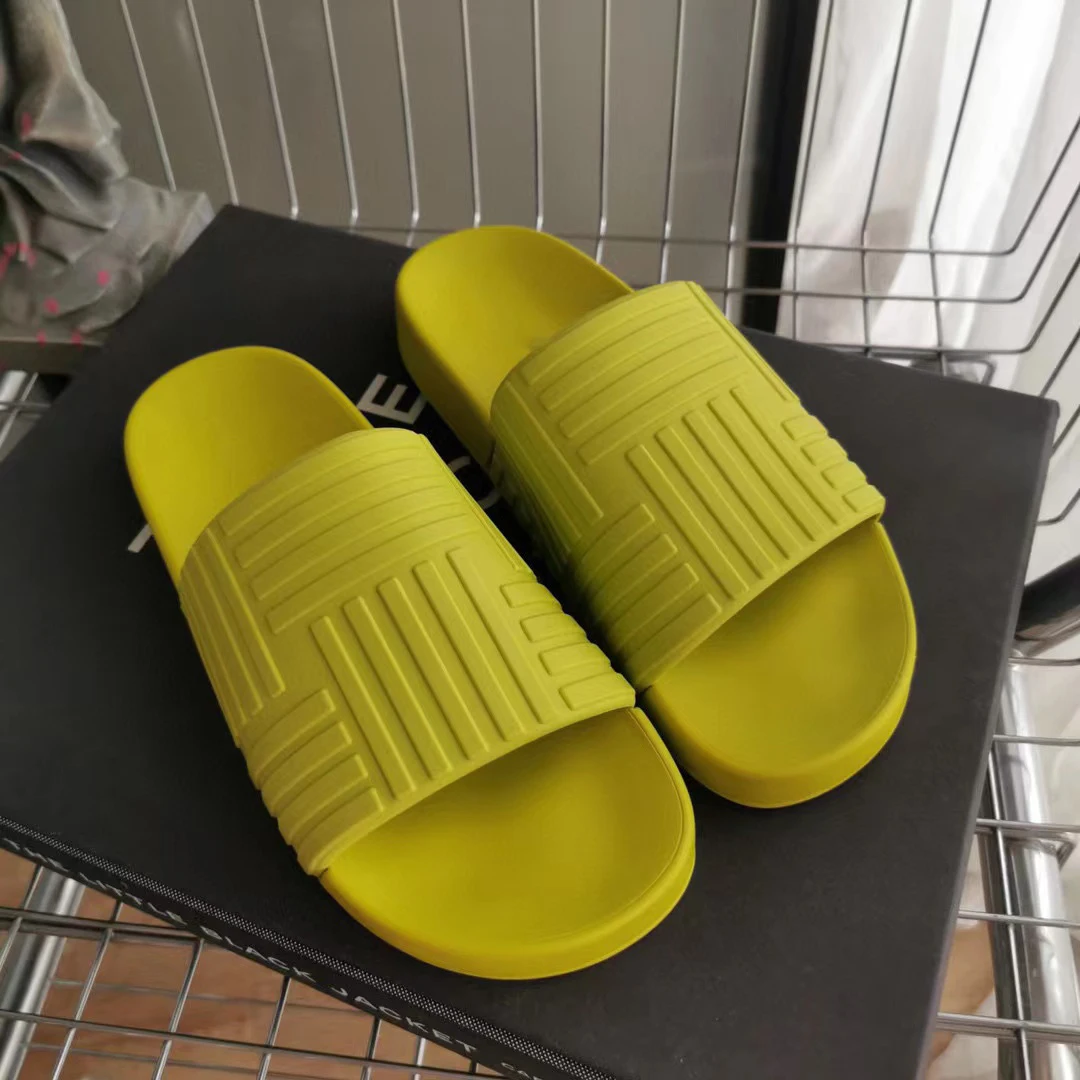 Color Rubber Slippers Women Casual Holiday Beach Shoes Lady Peep Toe Fashion Comfort Slides Summer Mules Flat Slippers Man
Color Rubber Slippers Women Casual Holiday Beach Shoes Lady Peep Toe Fashion Comfort Slides Summer Mules Flat Slippers Man