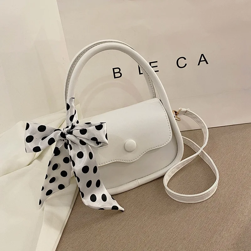 Handbag Women's Ribbon Shoulder Bag Women's Simple Messenger Bag Retro New Spring and Summer Trendy Fashion
Handbag Women's Ribbon Shoulder Bag Women's Simple Messenger Bag Retro New Spring and Summer Trendy Fashion