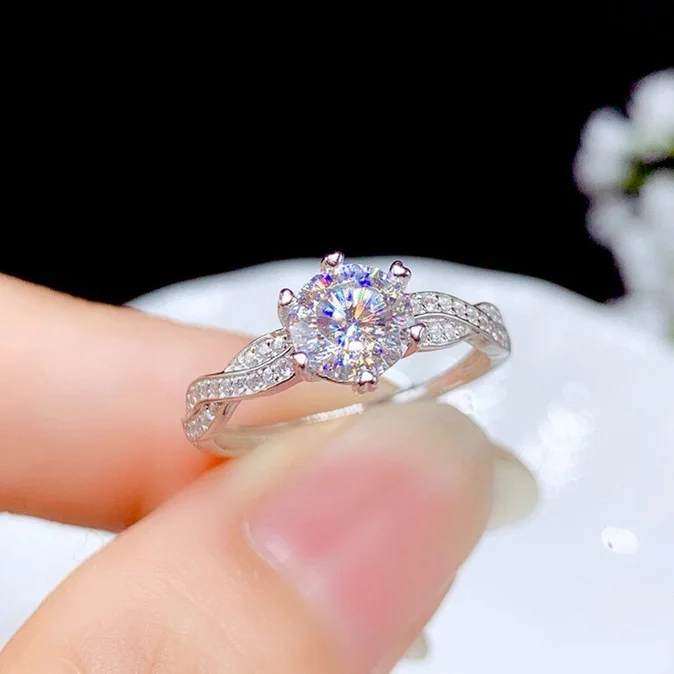 Copy Eight Hearts and Eight Arrows Plated Pt950 Simulationmoissanite Diamond Stone Drill Twist Arm Full Drill Opening Ring Women
Copy Eight Hearts and Eight Arrows Plated Pt950 Simulationmoissanite Diamond Stone Drill Twist Arm Full Drill Opening Ring Women