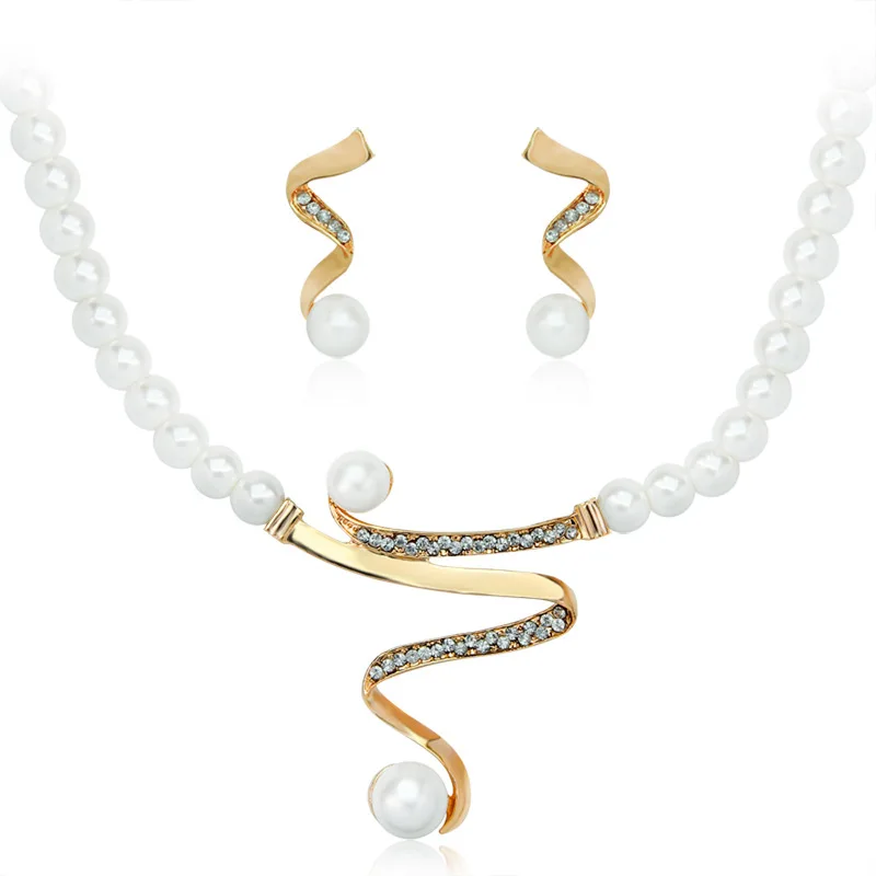 Classic New Necklace Earring Set Deep V Clavicle S Shape Pearl Necklace Set Weddings Party Casual Jewelry Set Gifts
Classic New Necklace Earring Set Deep V Clavicle S Shape Pearl Necklace Set Weddings Party Casual Jewelry Set Gifts