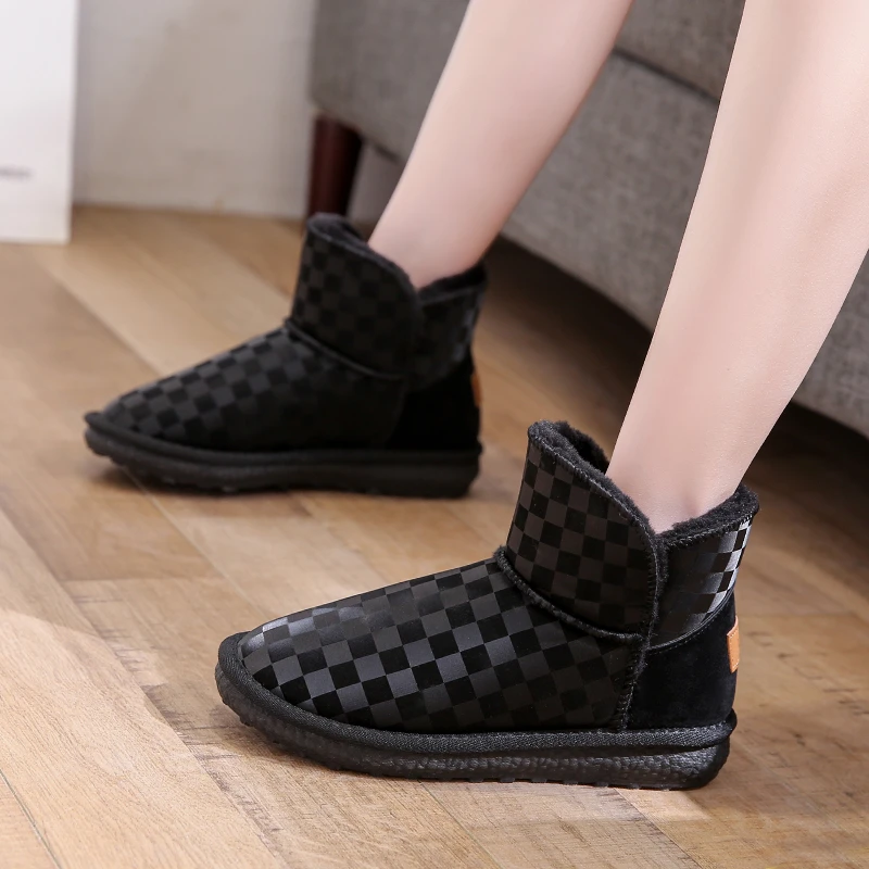 2022 winter long fleece warm soft and comfortable snow boots thick bottom non-slip waterproof plaid trendy casual women's shoes
2022 winter long fleece warm soft and comfortable snow boots thick bottom non-slip waterproof plaid trendy casual women's shoes