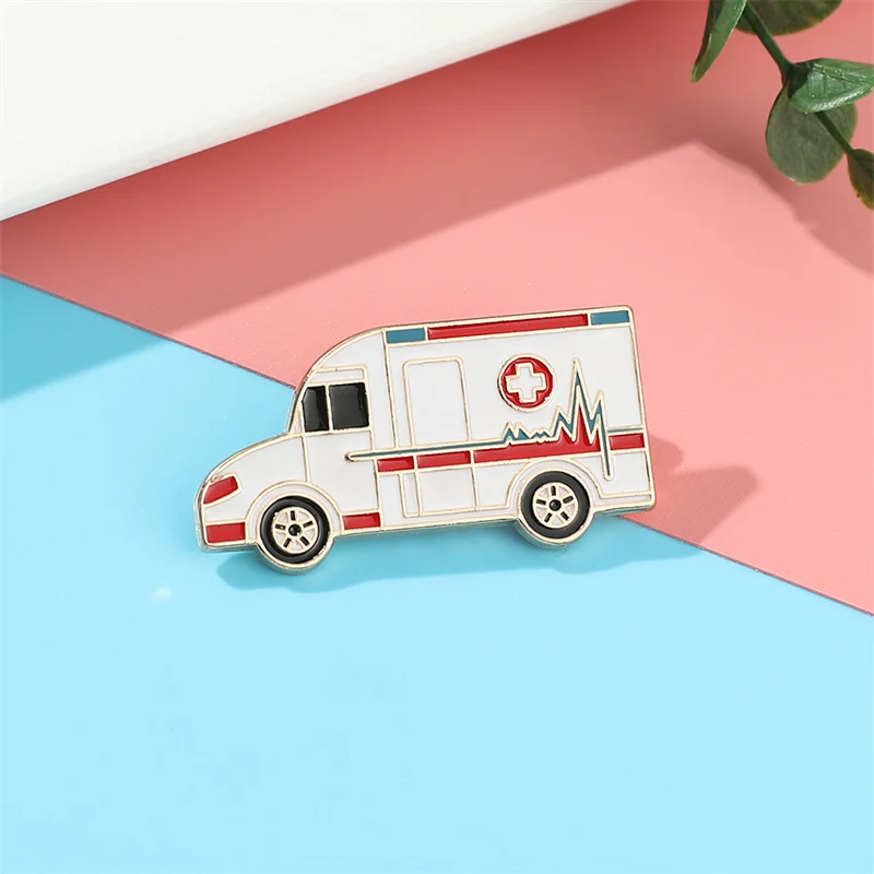 

Hospital Red Cross Ambulance Pins Badges Brooches Lapel Enamel Pin Medical Doctor Nurse Medical School Graduation Gift jewelry