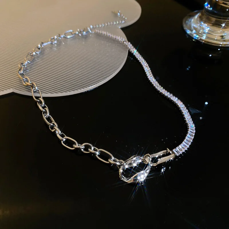 Minar Stylish Sparkly Rhinestones Choker Necklace for Women Mujer Twisted Asymmetric Silver Color Chunky Link Chain Necklaces
Minar Stylish Sparkly Rhinestones Choker Necklace for Women Mujer Twisted Asymmetric Silver Color Chunky Link Chain Necklaces