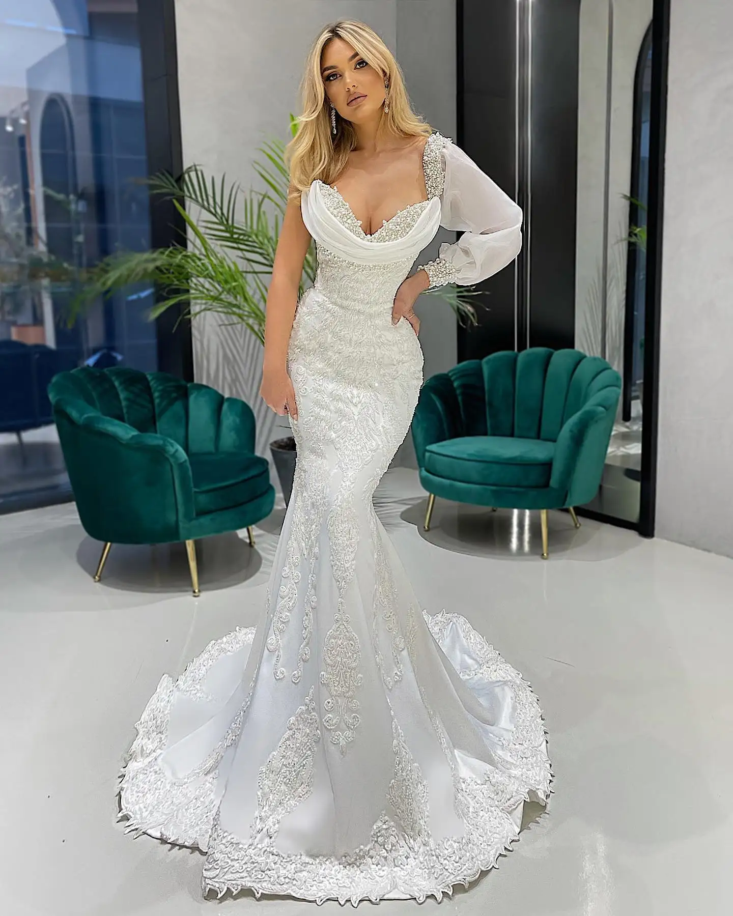 White Elegant Mermaid Wedding Dress Lace Appliques Long Puff Sleeves Beaded Bridal Gowns Custom Made High-End Robe De Mariée
White Elegant Mermaid Wedding Dress Lace Appliques Long Puff Sleeves Beaded Bridal Gowns Custom Made High-End Robe De Mariée