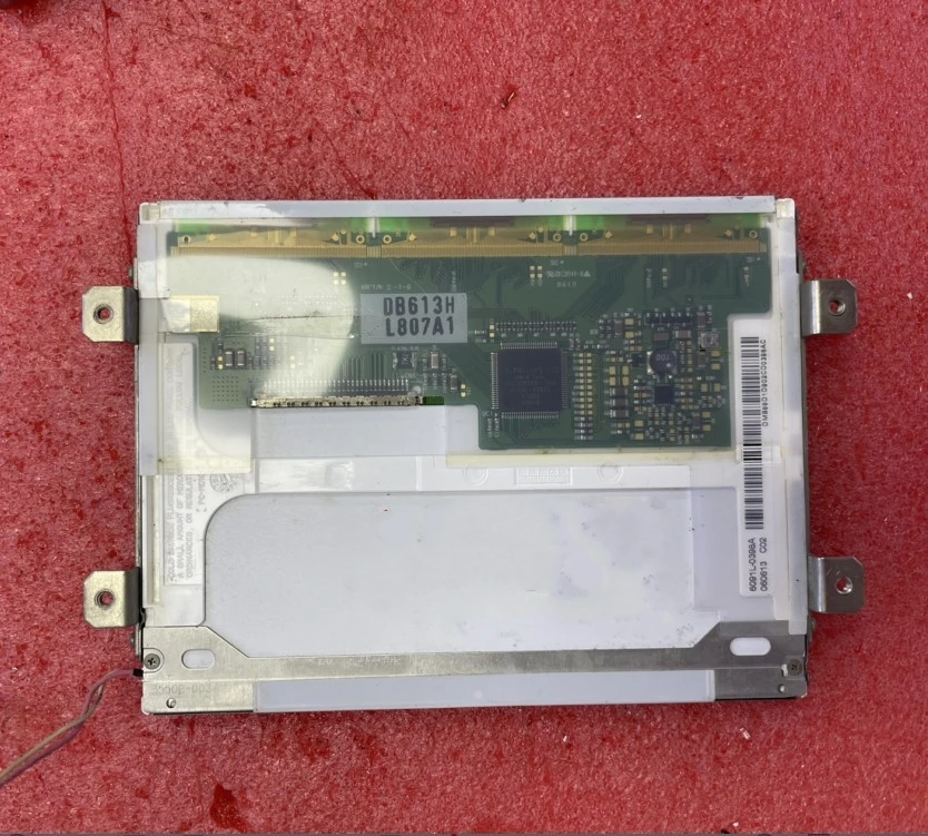 ЖК-экран LB064V02 6,4 дюйма
ЖК-экран LB064V02 6,4 дюйма