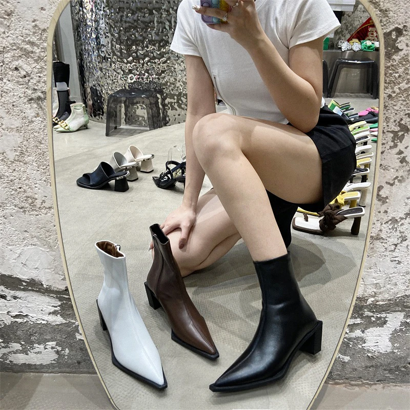 Sexy Chelsea Boots For Women White Brown Black Fashion Sock Stretch Shoes Side Zipper Square Thick High Heels Party Pumps 35-39
Sexy Chelsea Boots For Women White Brown Black Fashion Sock Stretch Shoes Side Zipper Square Thick High Heels Party Pumps 35-39