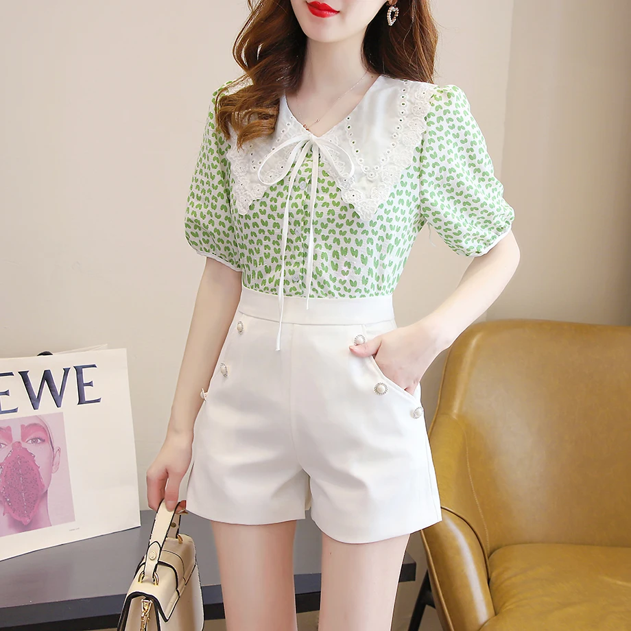 2022 Women Summer New Sweet Suits Female Floral Short Sleeve Shirt Tops and High Waist Wide Leg Shorts Ladies 2 Piece Sets K43
2022 Women Summer New Sweet Suits Female Floral Short Sleeve Shirt Tops and High Waist Wide Leg Shorts Ladies 2 Piece Sets K43