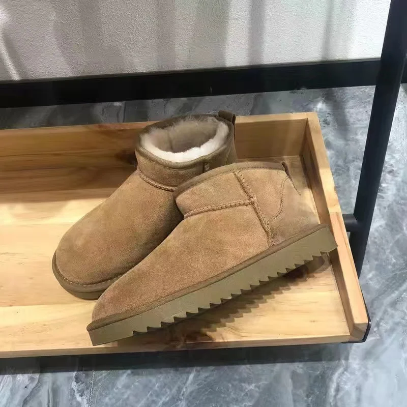 2022 Winter Short Boots Winter Boots Fur Ladies Snow Boots Real Sheepskin Wool Low-cut Warm Fur Shoes Man and Women
2022 Winter Short Boots Winter Boots Fur Ladies Snow Boots Real Sheepskin Wool Low-cut Warm Fur Shoes Man and Women