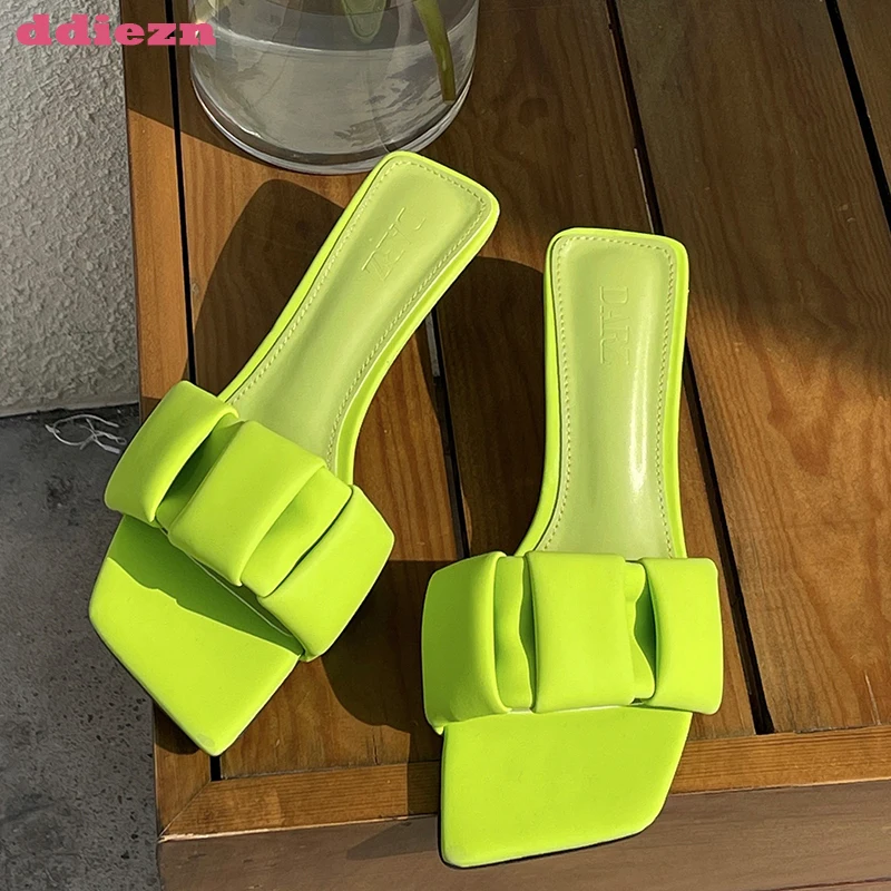 Женские туфли-лодочки с квадратным носком, зеленые туфли-лодочки на тонком высоком каблуке, лето 2023
Женские туфли-лодочки с квадратным носком, зеленые туфли-лодочки на тонком высоком каблуке, лето 2023