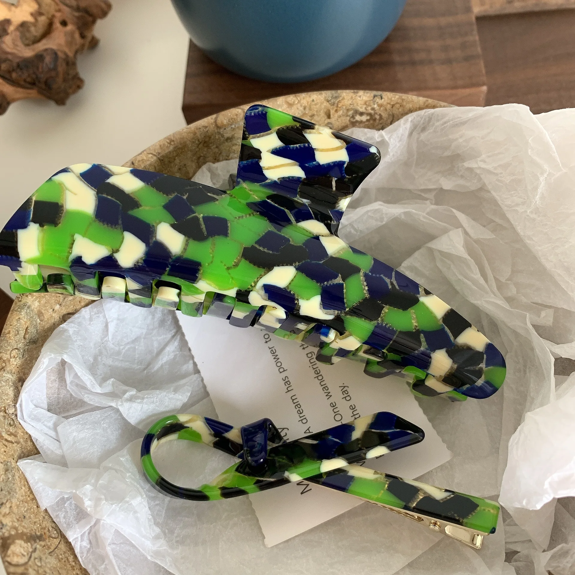 Wholesale Hot Sale Fashion Green Floral Plaid Hair Clip Claw Creative Acetic Acid Duckbill Shark Clip For Woman Girls
Wholesale Hot Sale Fashion Green Floral Plaid Hair Clip Claw Creative Acetic Acid Duckbill Shark Clip For Woman Girls