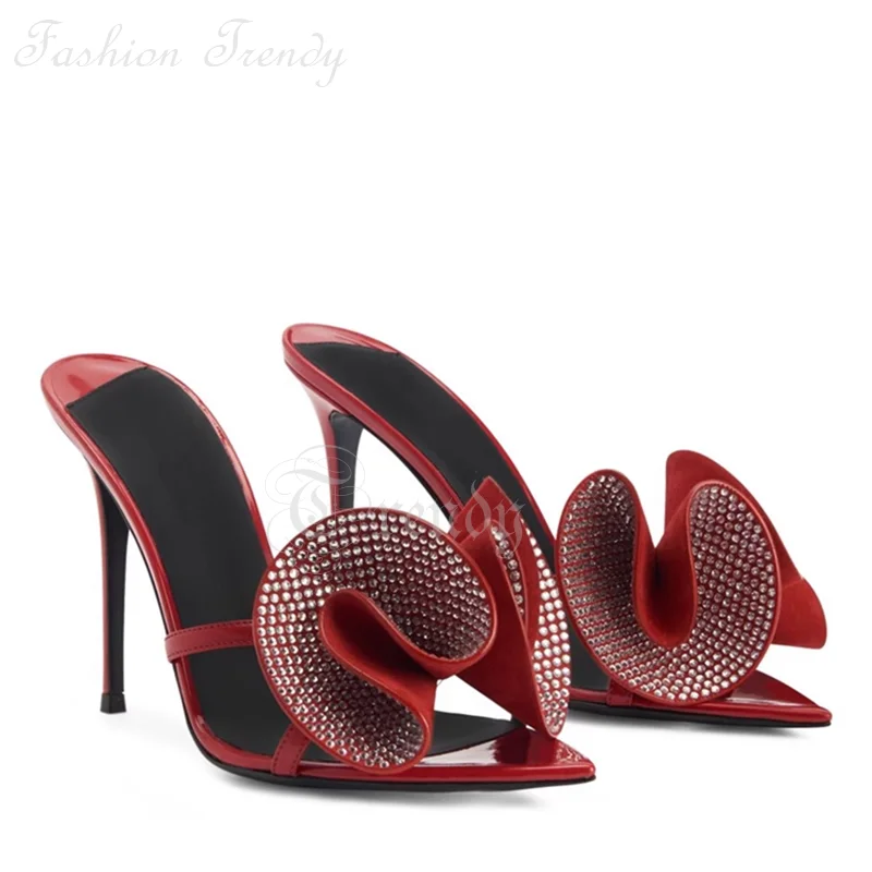 Босоножки женские на шпильке, украшенные стразами, с оборками, 3D-дизайн, роскошная Повседневная Элегантная нарядная обувь, красный цвет, цветок
Босоножки женские на шпильке, украшенные стразами, с оборками, 3D-дизайн, роскошная Повседневная Элегантная нарядная обувь, красный цвет, цветок