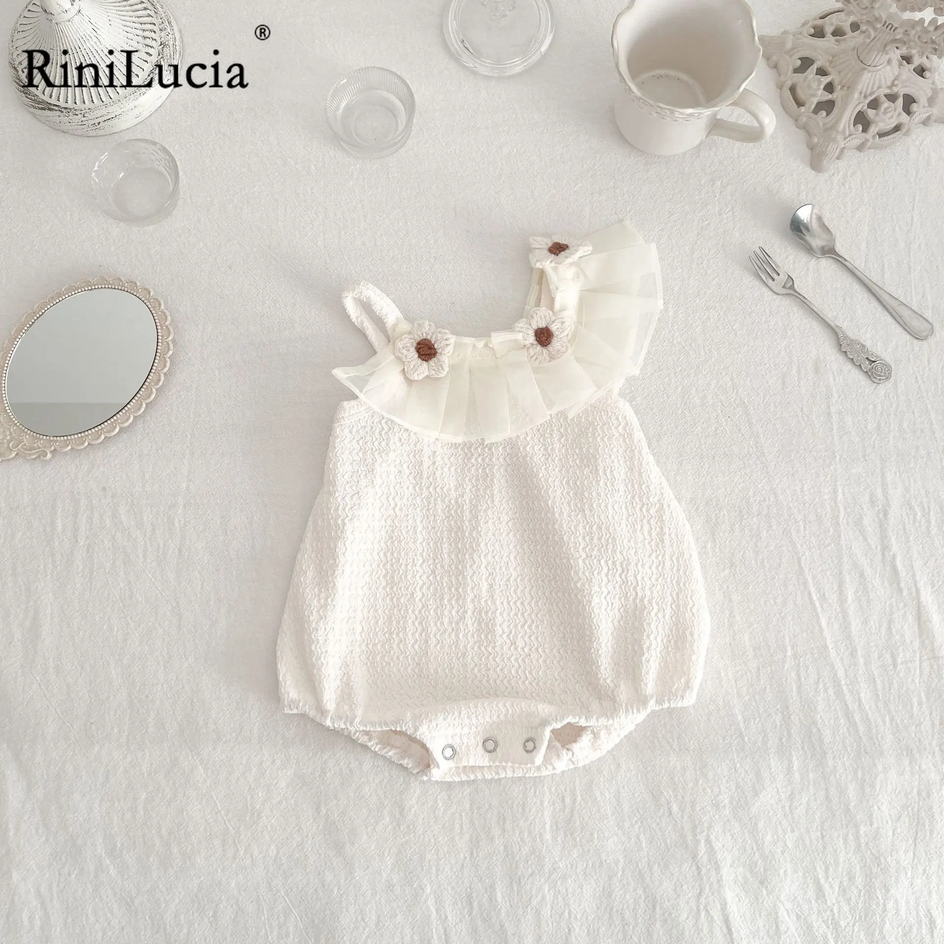 0-18M Newborn Baby Summer Fall Rompers Playsuits Casual Floral Sleeveless Infant Girls One Piece Jumpsuit Clothing
0-18M Newborn Baby Summer Fall Rompers Playsuits Casual Floral Sleeveless Infant Girls One Piece Jumpsuit Clothing