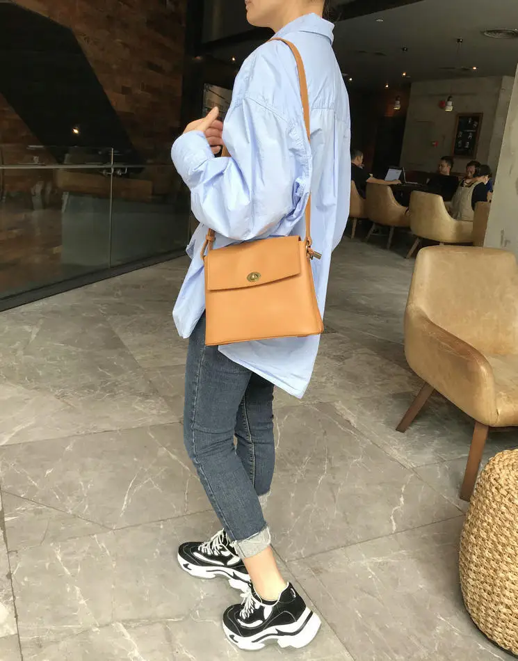 Новинка 2022, дизайнерская женская сумка, кожаная сумка через плечо, сумка через плечо, сумка высокого качества
Новинка 2022, дизайнерская женская сумка, кожаная сумка через плечо, сумка через плечо, сумка высокого качества