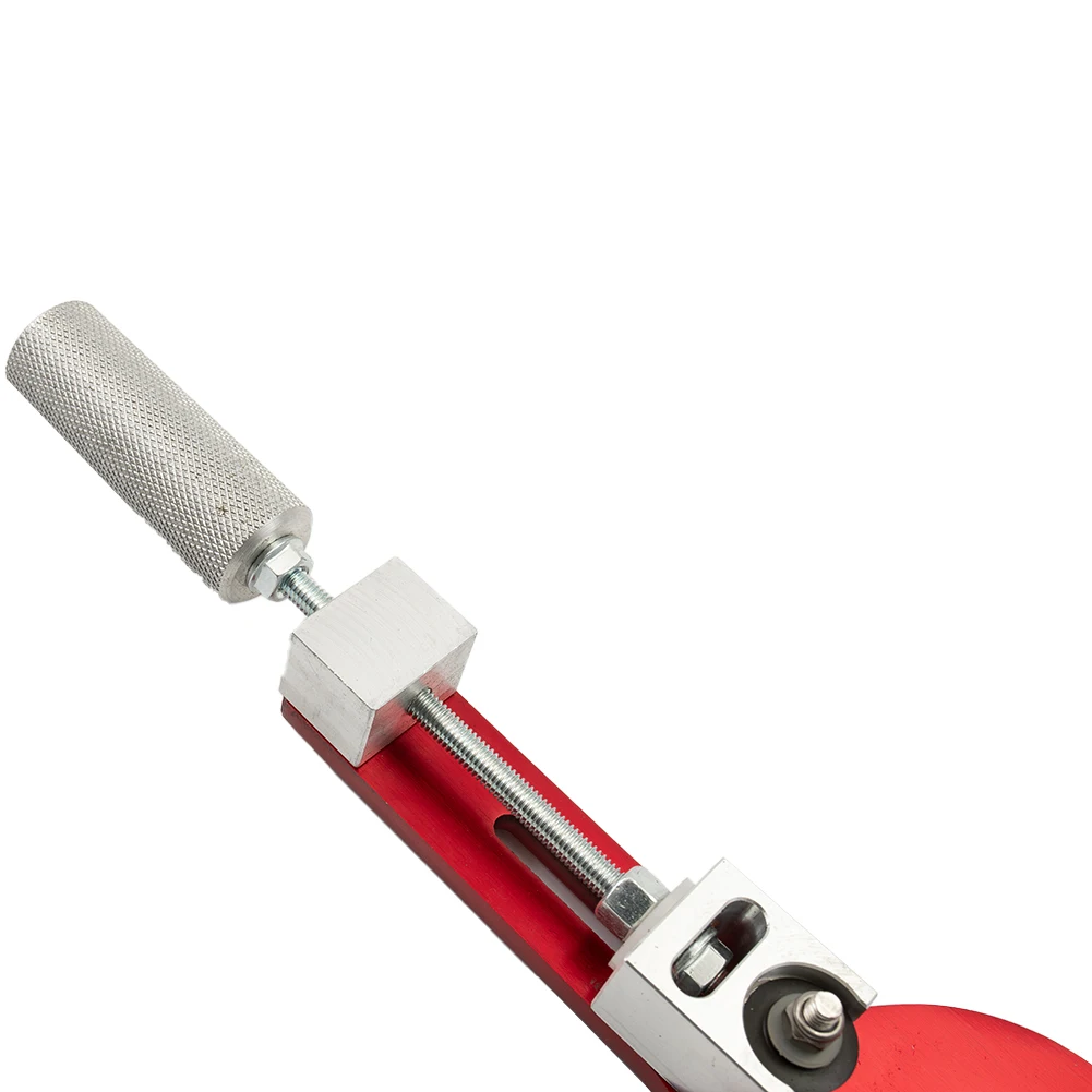Oil Filter Cutter Tool Metal Oil Filter Popular Red+Silver Stable Characteristics Universal Accessory Practical
Oil Filter Cutter Tool Metal Oil Filter Popular Red+Silver Stable Characteristics Universal Accessory Practical