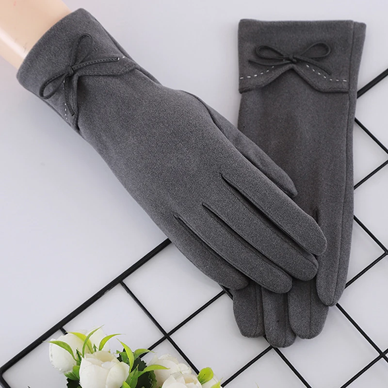 Winter lady's Gloves Thin Section Keep Warm Touch Screen Single Layer Windproof Cycling Bowknot Cute Lovely Elasticity Gloves
Winter lady's Gloves Thin Section Keep Warm Touch Screen Single Layer Windproof Cycling Bowknot Cute Lovely Elasticity Gloves